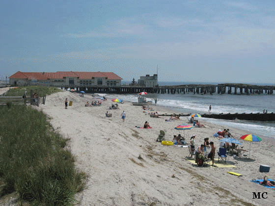 Beach by the Old Garden Pier 