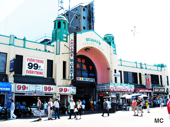 Schiff's Central Pier