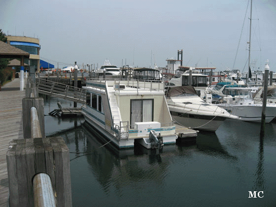 Houseboat at the Farley Marina